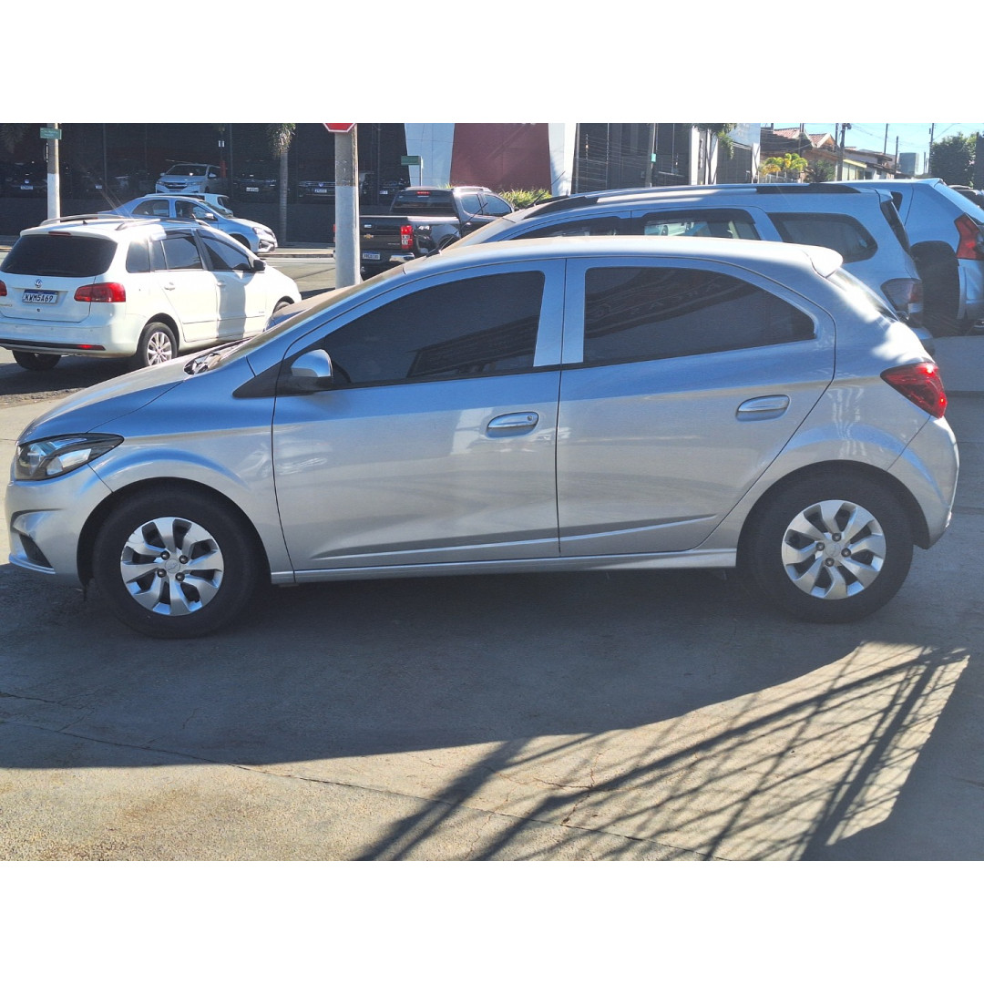 Onix Hatch 1.0 4P FLEX LT