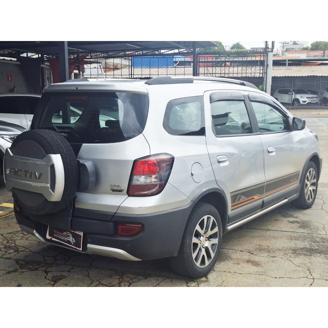 CHEVROLET Spin 1.8 4P FLEX ACTIVE5 AUTOMÁTICO