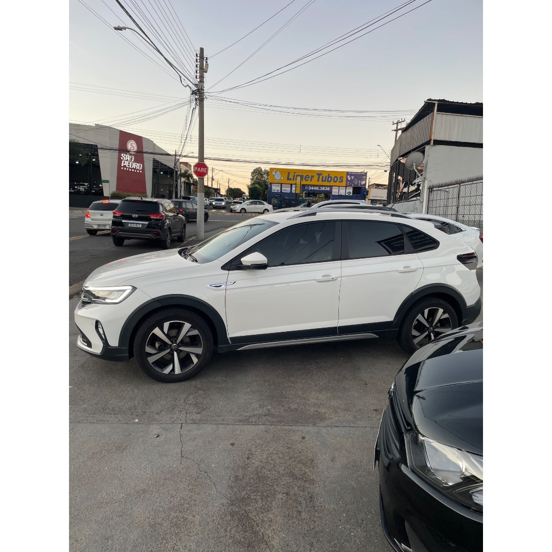 VOLKSWAGEN Nivus 1.0 4P FLEX 200 TSI HIGHLINE TURBO AUTOMÁTICO