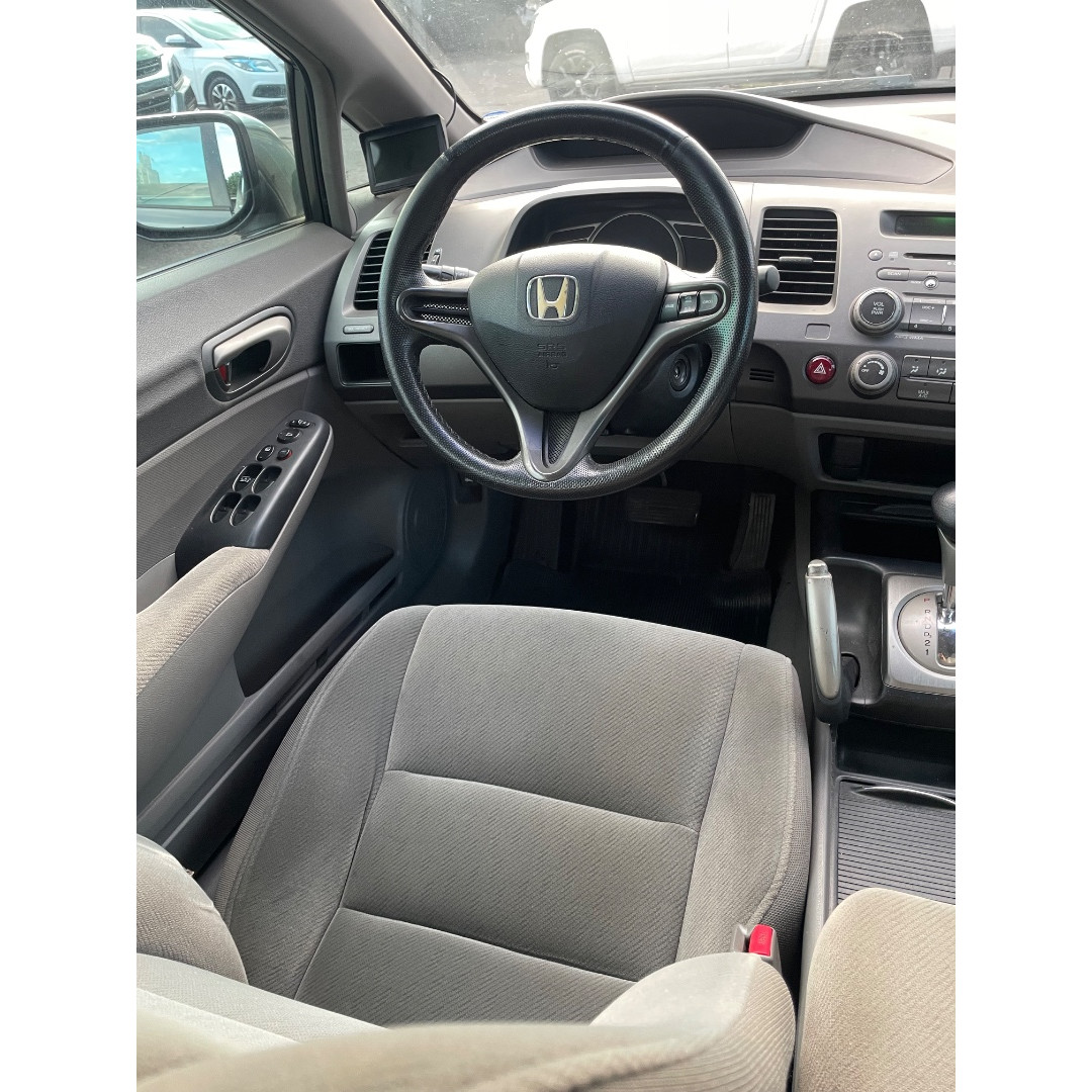 HONDA Civic 1.8 16V 4P FLEX LXS AUTOMÁTICO