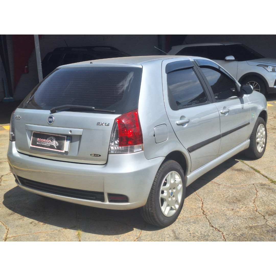 FIAT Palio 1.4 4P ELX 30 ANOS FLEX