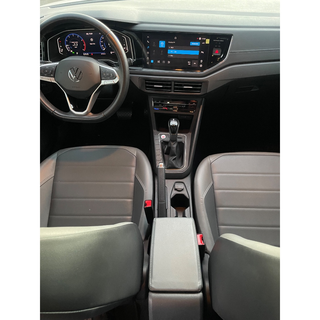 VOLKSWAGEN Nivus 1.0 4P FLEX 200 TSI HIGHLINE TURBO AUTOMÁTICO