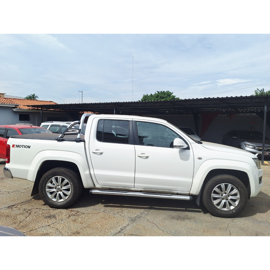 VOLKSWAGEN Amarok 2.0 16V 4X4 CABINE DUPLA HIGHLINE TURBO INTERCOOLER AUTOMÁTICO