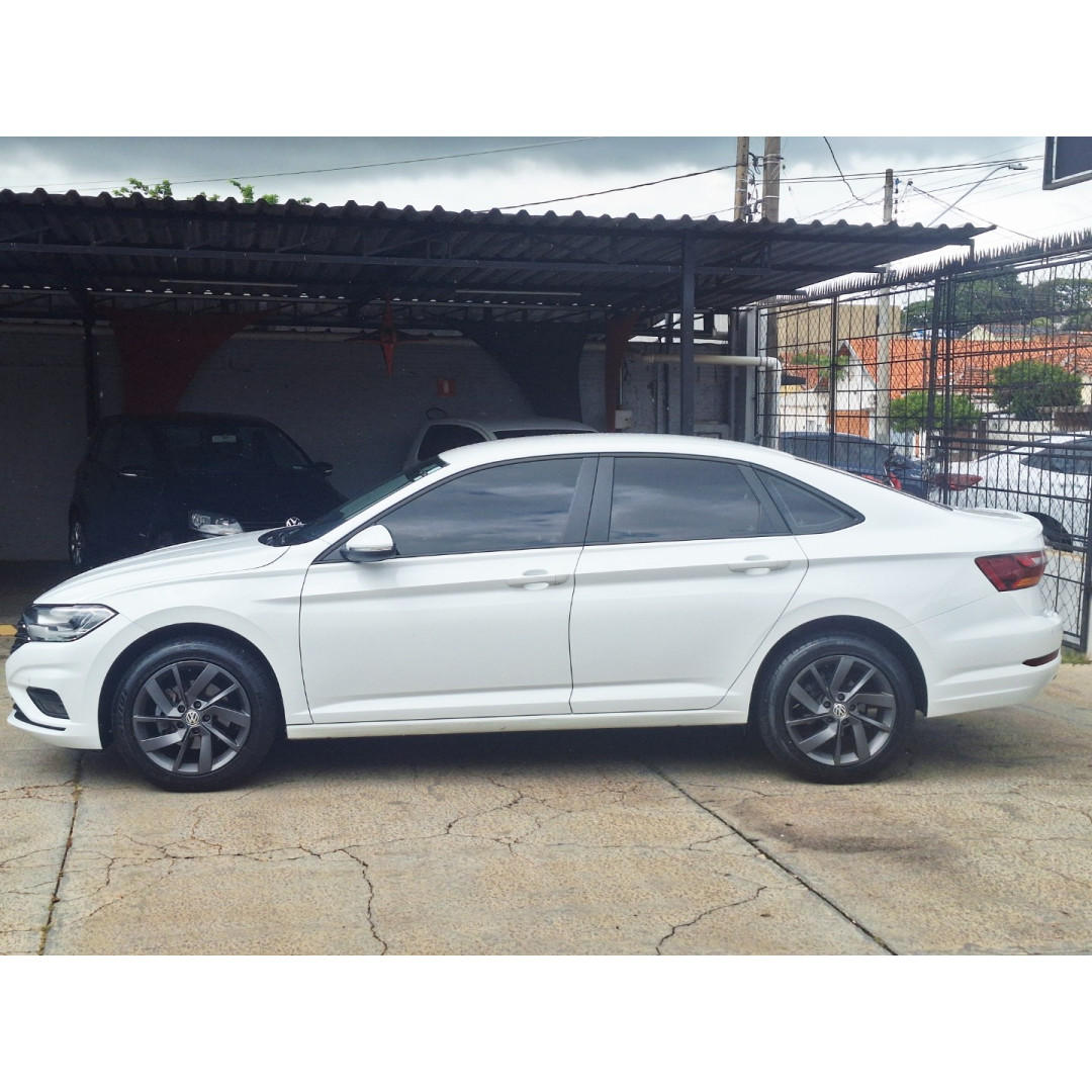 VOLKSWAGEN Jetta 1.4 4P 250 TSI TURBO CONFORTLINE AUTOMÁTICO