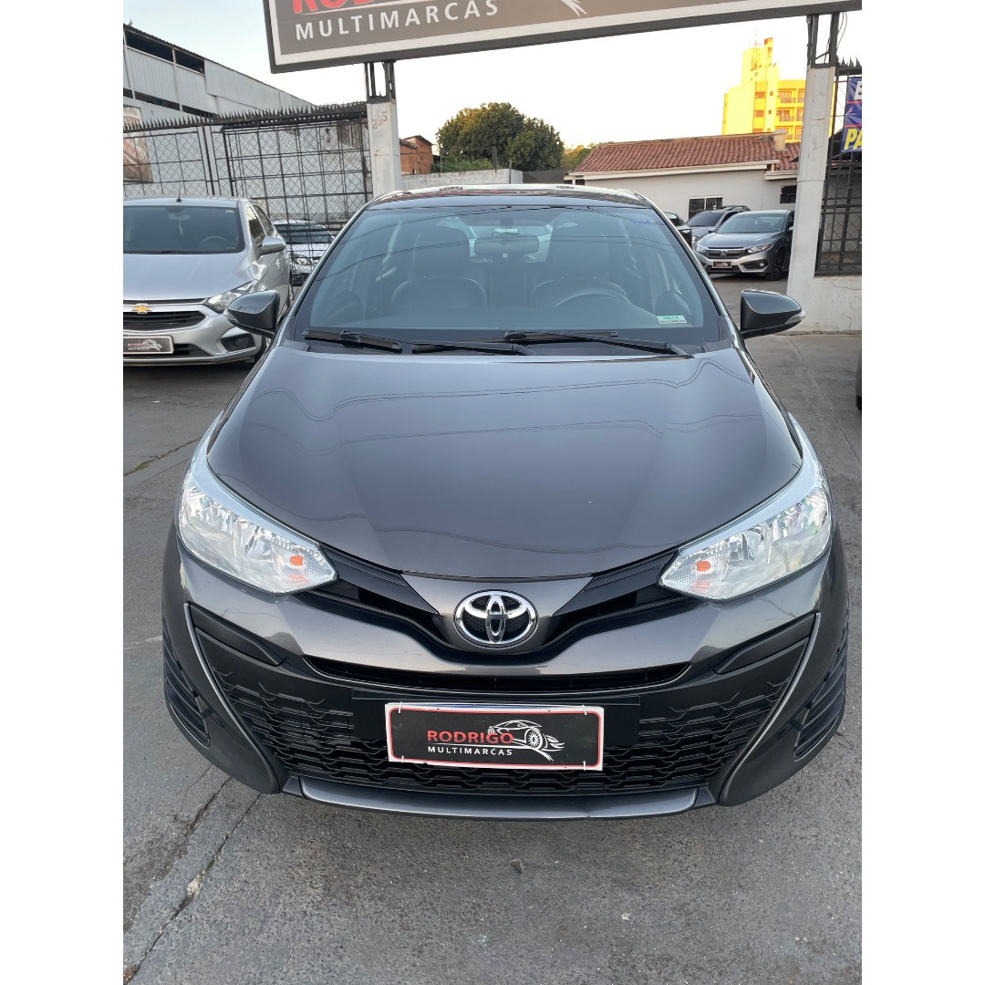 TOYOTA Yaris Hatch 1.5 16V 4P FLEX XL PLUS CONNECT MULTIDRIVE AUTOMÁTICO CVT