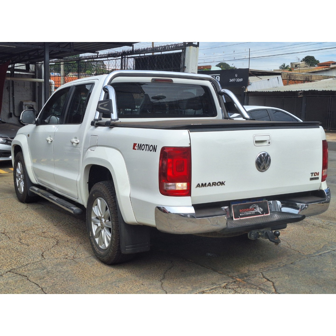 VOLKSWAGEN Amarok 2.0 16V 4X4 CABINE DUPLA HIGHLINE TURBO INTERCOOLER AUTOMÁTICO