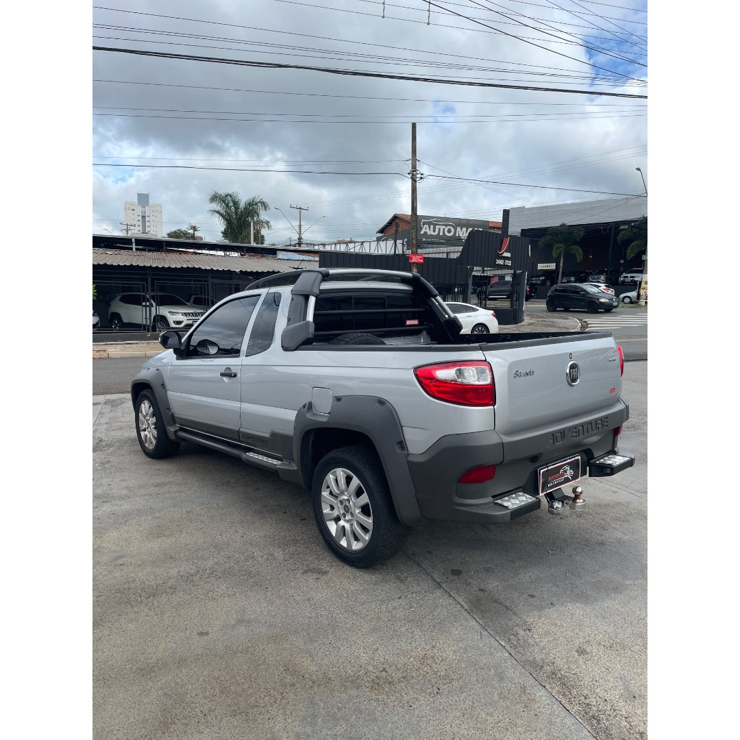 FIAT Strada 1.8 16V FLEX ADVENTURE LOCKER CABINE ESTENDIDA