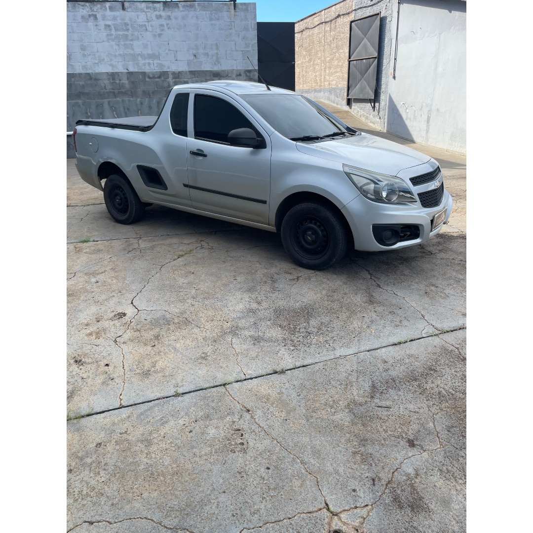 CHEVROLET Montana 1.4 FLEX LS