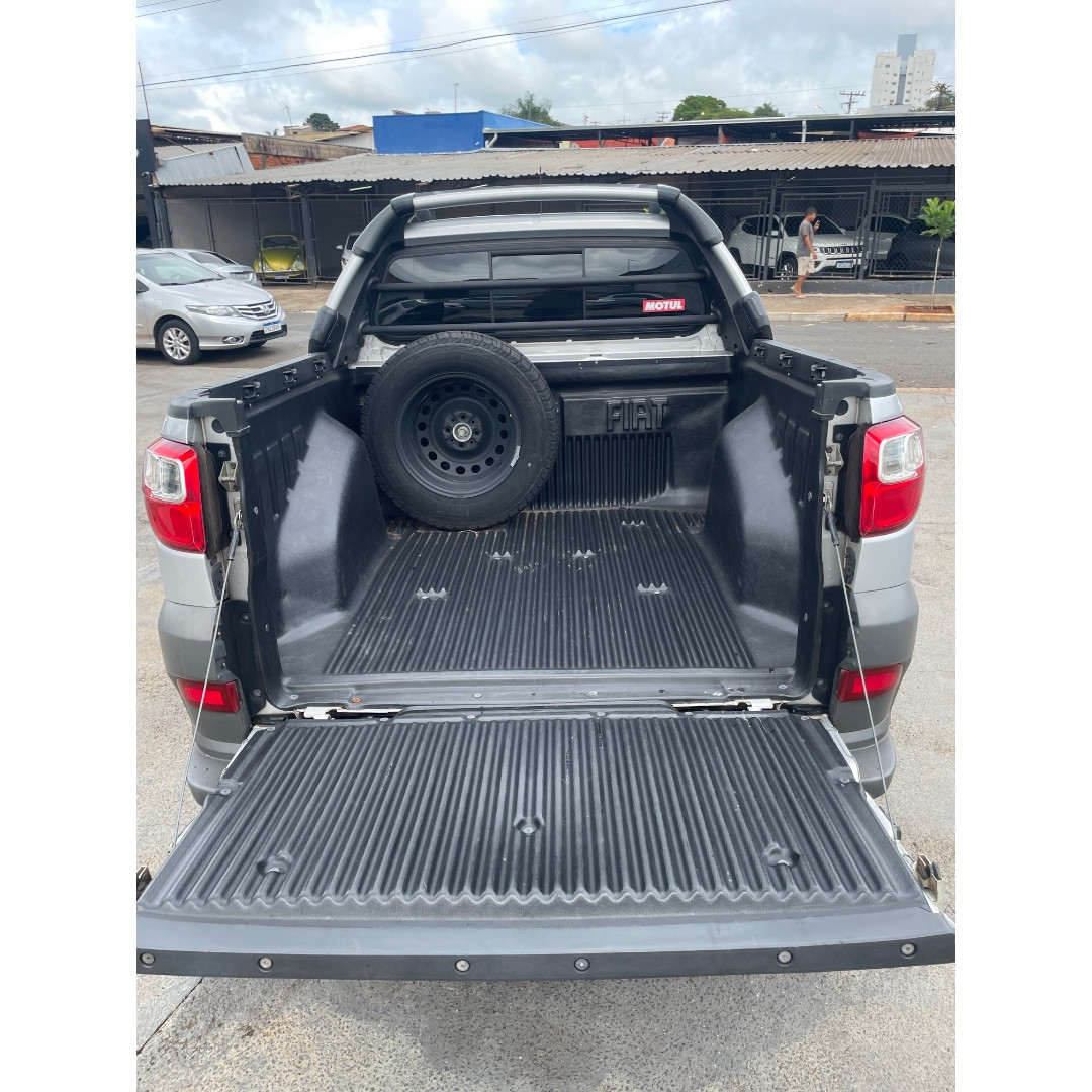 FIAT Strada 1.8 16V FLEX ADVENTURE LOCKER CABINE ESTENDIDA