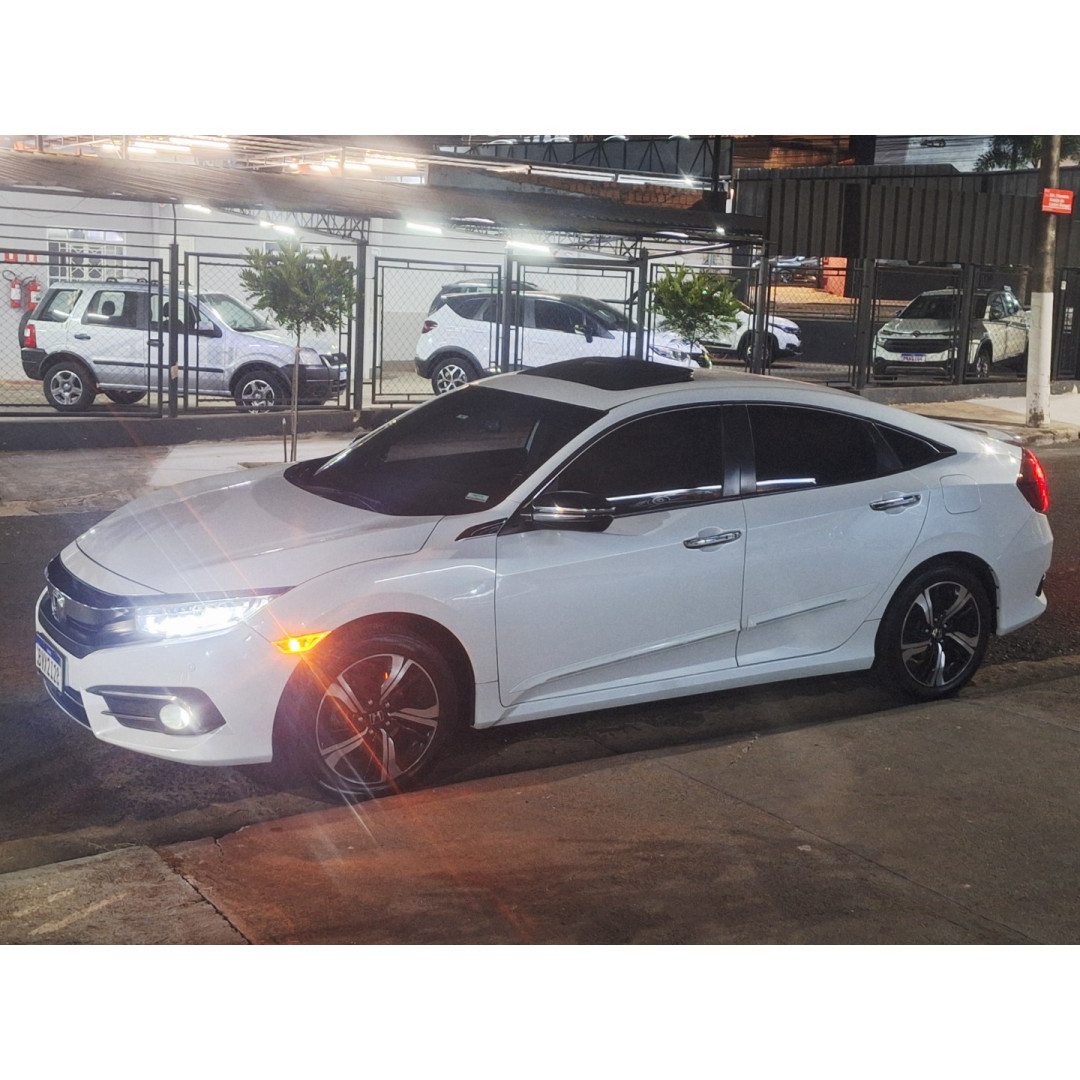 HONDA Civic 1.5 16V 4P TOURING TURBO AUTOMÁTICO CVT