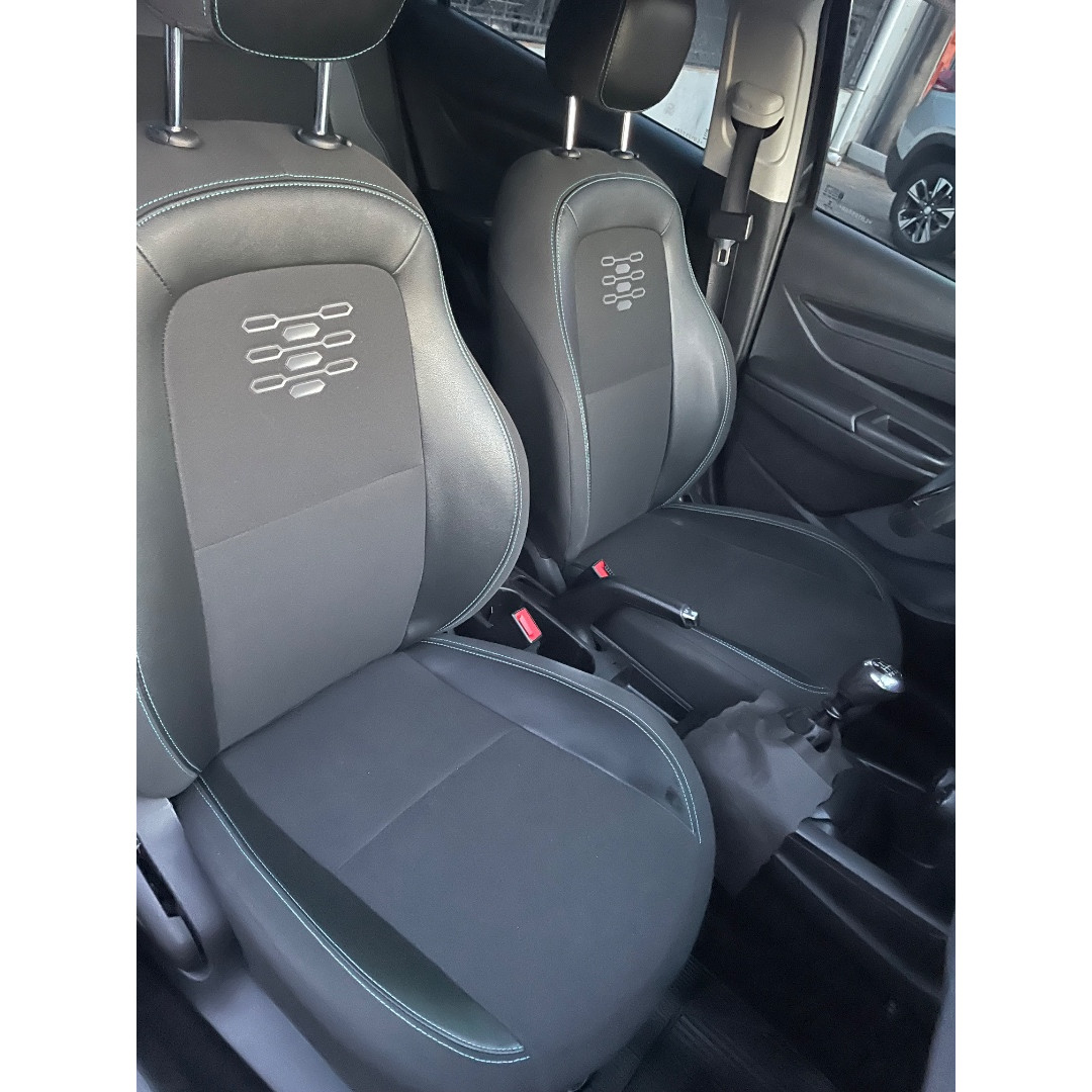 CHEVROLET Onix Hatch 1.0 4P FLEX JOY BLACK