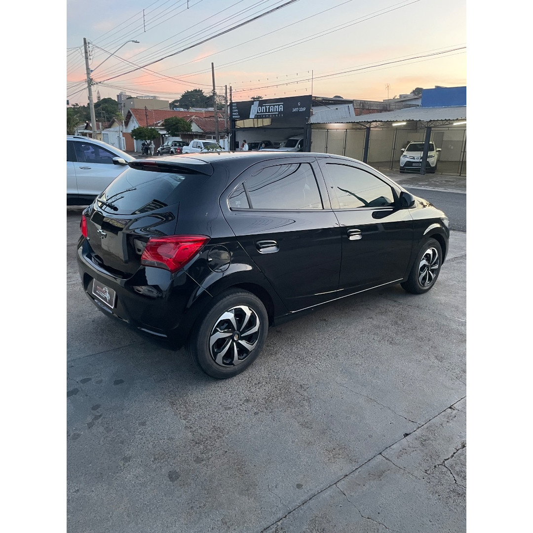 CHEVROLET Onix Hatch 1.0 4P FLEX JOY BLACK