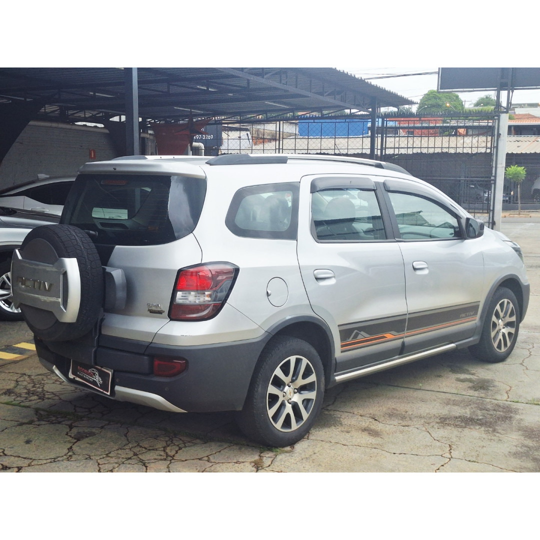 CHEVROLET Spin 1.8 4P FLEX ACTIVE5 AUTOMÁTICO