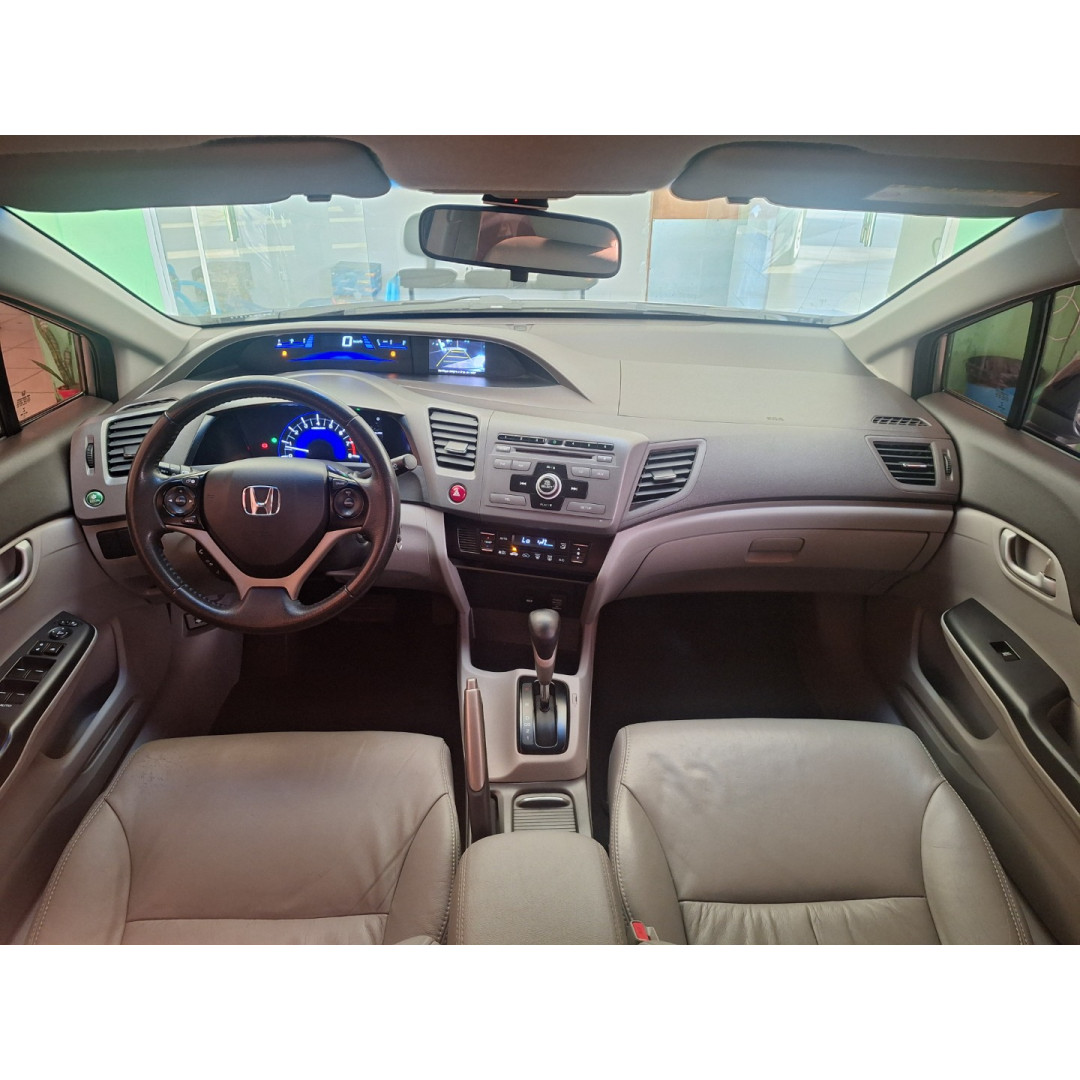HONDA Civic 1.8 16V 4P FLEX LXS AUTOMÁTICO