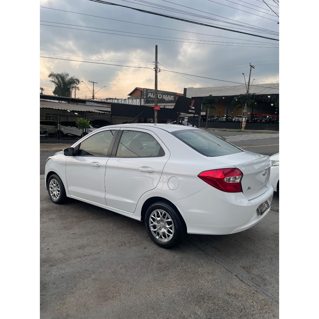 FORD Ka + Sedan 1.5 12V 4P TI-VCT SE FLEX