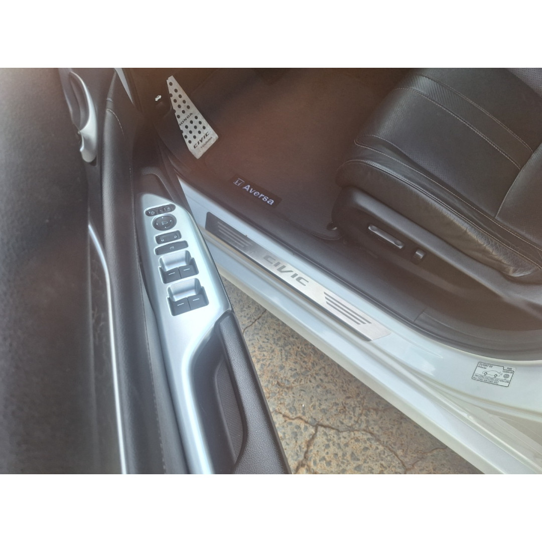 HONDA Civic 1.5 16V 4P TOURING TURBO AUTOMÁTICO CVT