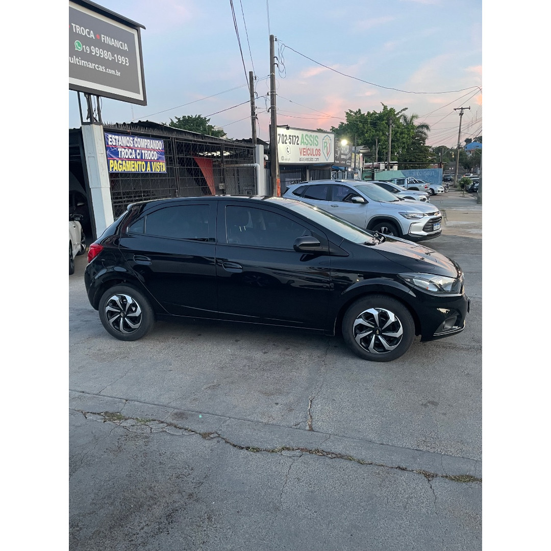 CHEVROLET Onix Hatch 1.0 4P FLEX JOY BLACK