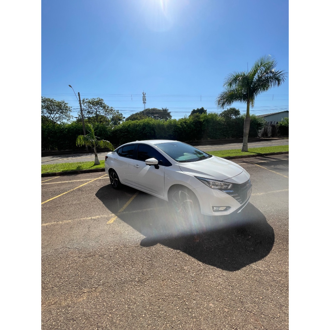 NISSAN Versa Sedan 1.6 16V 4P FLEX EXCLUSIVE XTRONIC AUTOMÁTICO CVT