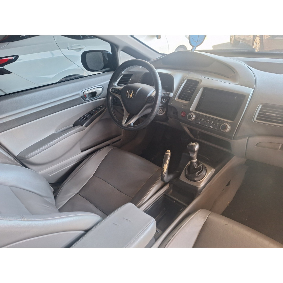 HONDA Civic 1.8 16V 4P FLEX LXL