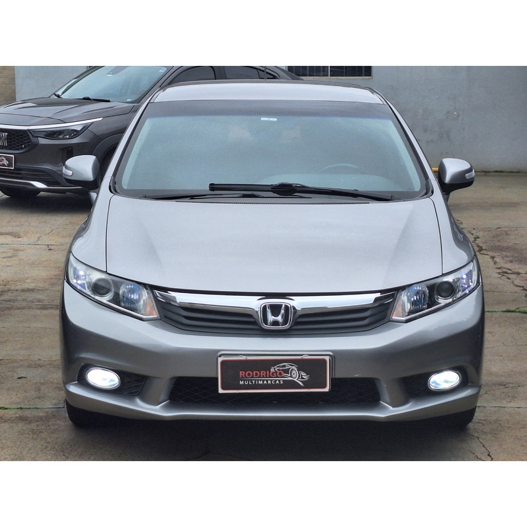 HONDA Civic 1.8 16V 4P FLEX LXS AUTOMÁTICO