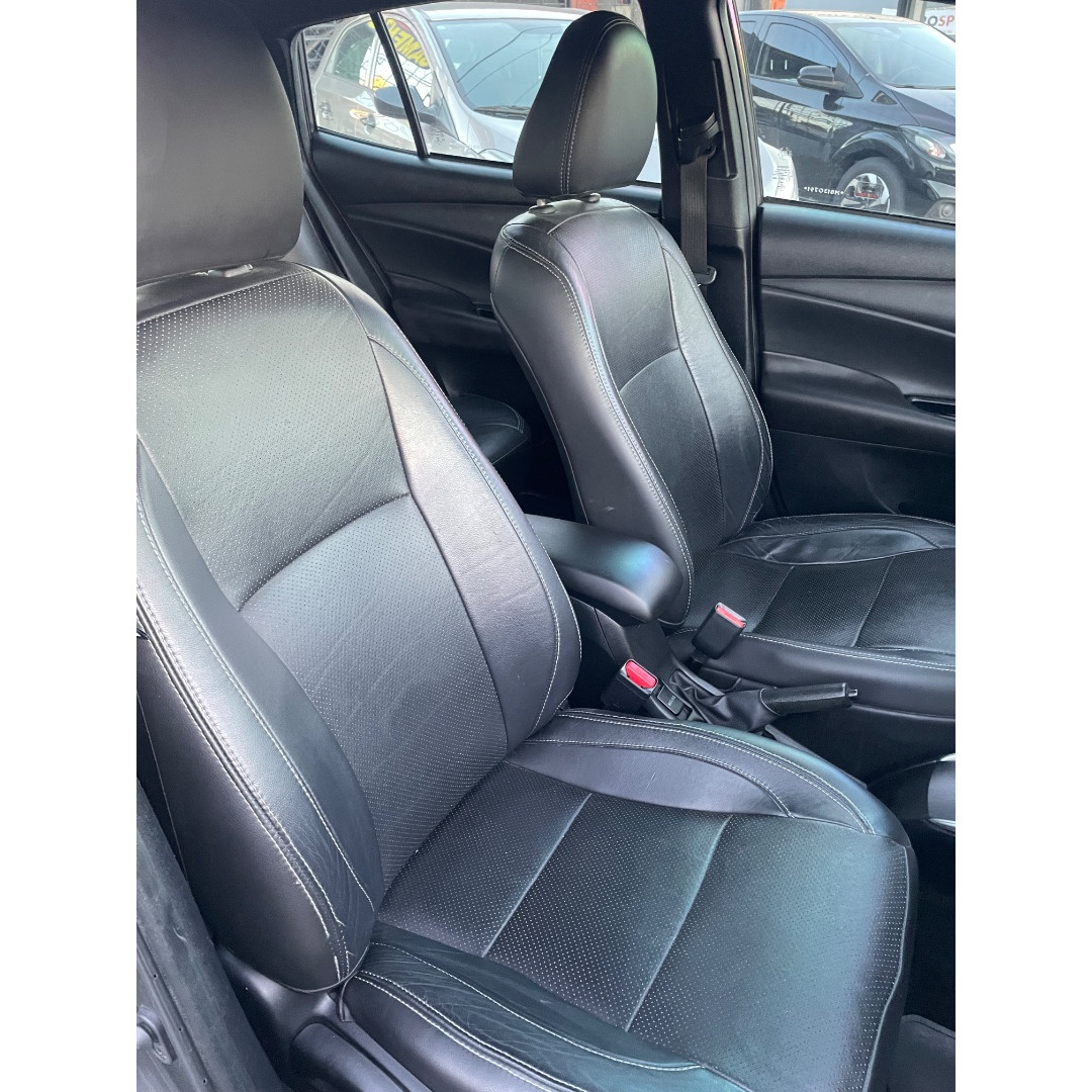 TOYOTA Yaris Hatch 1.5 16V 4P FLEX XL PLUS CONNECT MULTIDRIVE AUTOMÁTICO CVT
