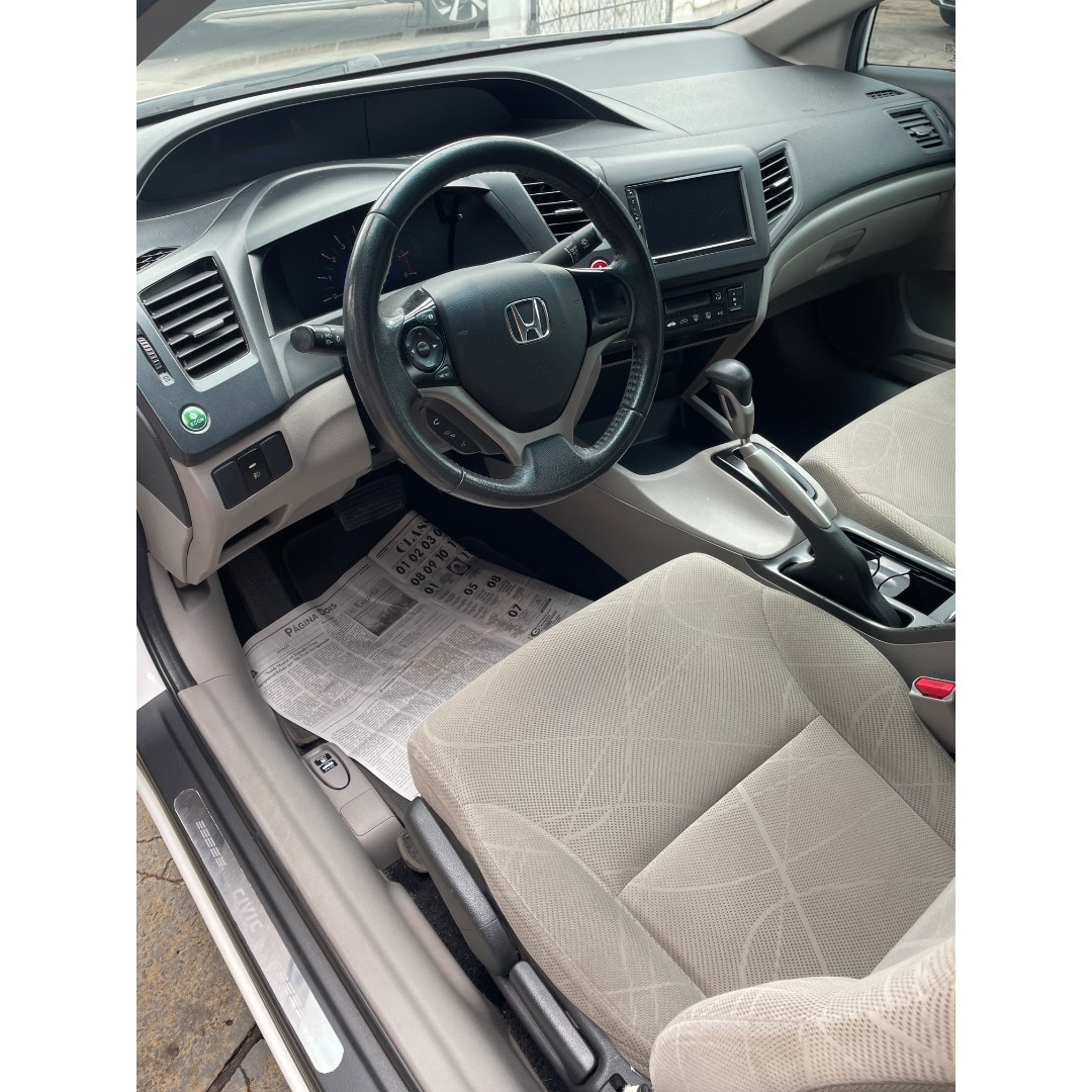 HONDA Civic 1.8 16V 4P FLEX LXS AUTOMÁTICO