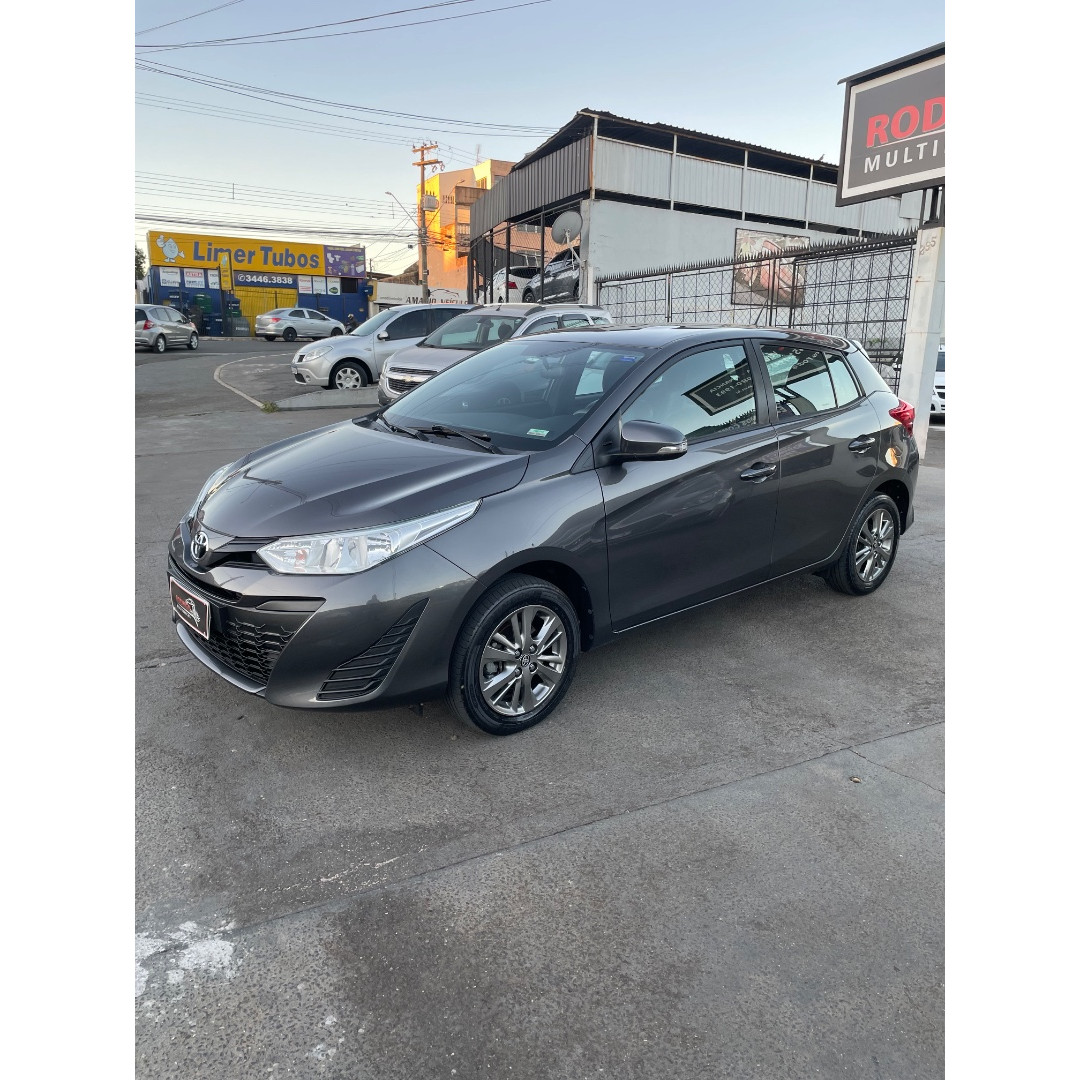 TOYOTA Yaris Hatch 1.5 16V 4P FLEX XL PLUS CONNECT MULTIDRIVE AUTOMÁTICO CVT
