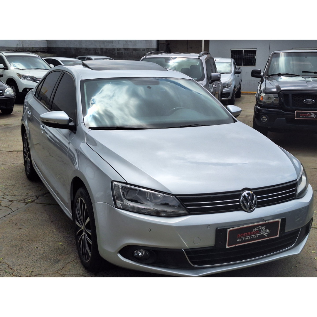 Jetta 2.0 4P FLEX CONFORTLINE TIPTRONIC AUTOMÁTICO