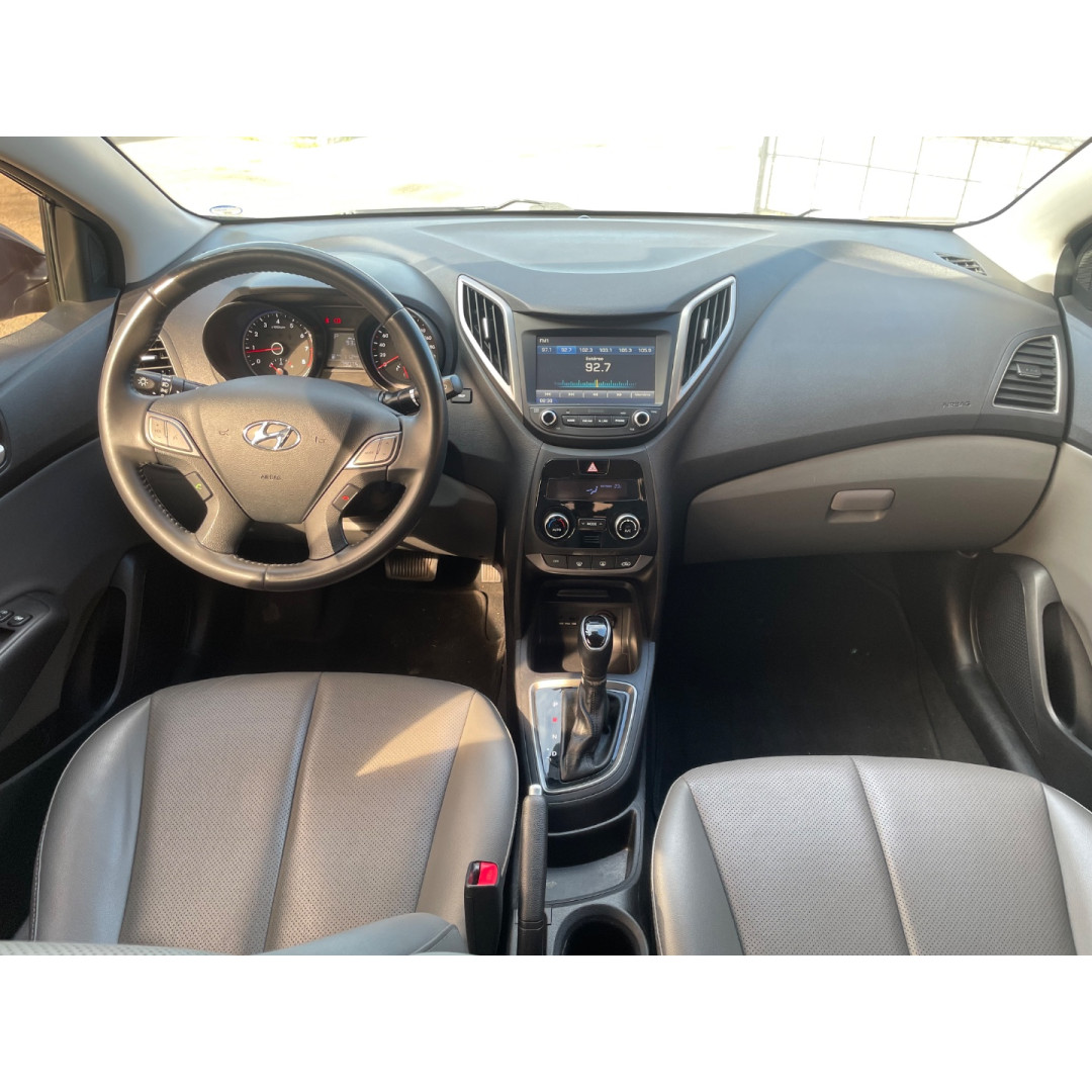 HYUNDAI HB 20 Sedan 1.6 16V 4P FLEX PREMIUM AUTOMÁTICO