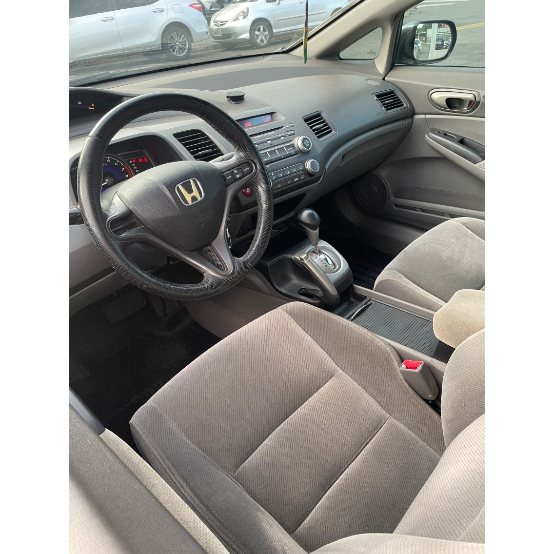 HONDA Civic 1.8 16V 4P FLEX LXS AUTOMÁTICO