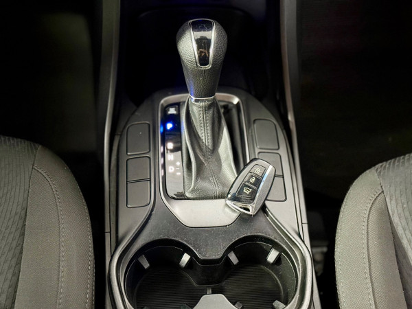 HYUNDAI Santa Fé 3.3 V6 24V 4P 4X4 200CV AUTOMÁTICO