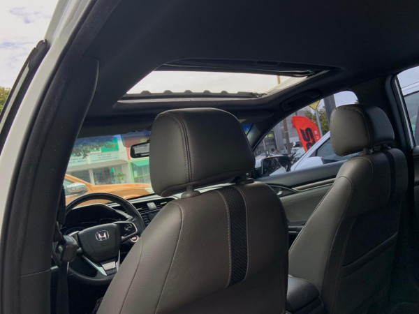 HONDA Civic 1.5 16V 4P TOURING TURBO AUTOMÁTICO CVT