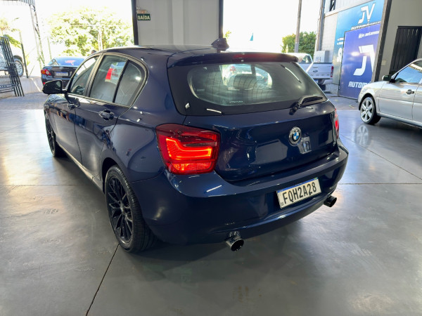 BMW 118I 1.6 16V TURBO AUTOMÁTICO