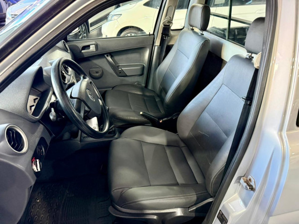 VOLKSWAGEN Saveiro 1.8 G4 SUPER SURF FLEX