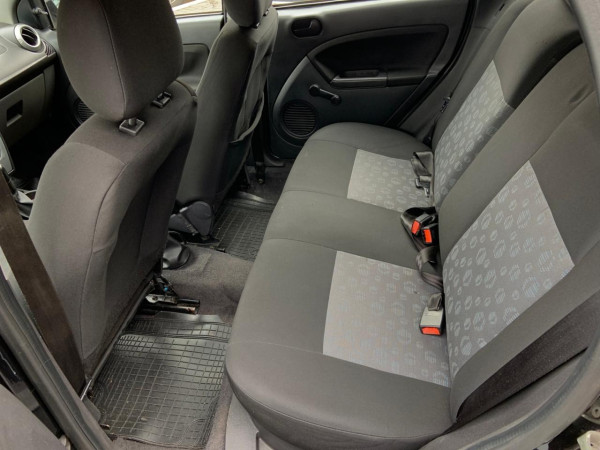 FORD Fiesta Hatch 1.0 4P