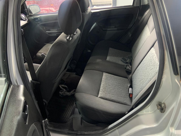 FORD Fiesta Sedan 1.6 4P FLEX