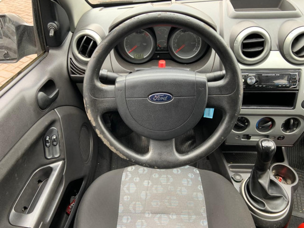 FORD Fiesta Hatch 1.0 4P