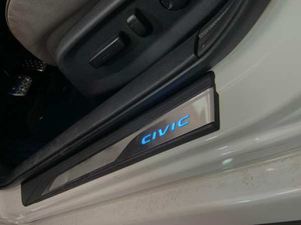 HONDA Civic 1.5 16V 4P TOURING TURBO AUTOMÁTICO CVT