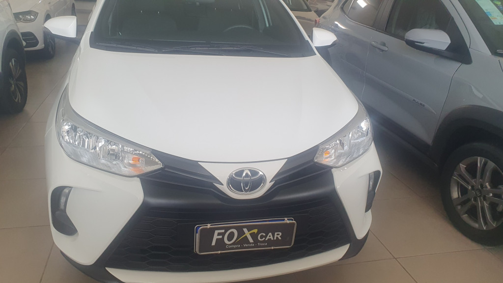 TOYOTA Yaris Hatch 1.5 16V 4P FLEX XL PLUS CONNECT MULTIDRIVE AUTOMÁTICO CVT