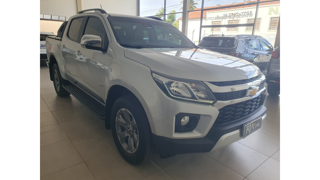 S10 2.8 16V LTZ CABINE DUPLA 4X4 TURBO DIESEL AUTOMÁTICO