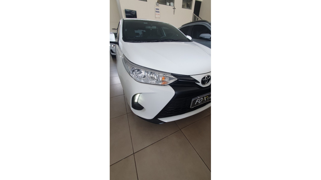 TOYOTA Yaris Hatch 1.5 16V 4P FLEX XL PLUS CONNECT MULTIDRIVE AUTOMÁTICO CVT