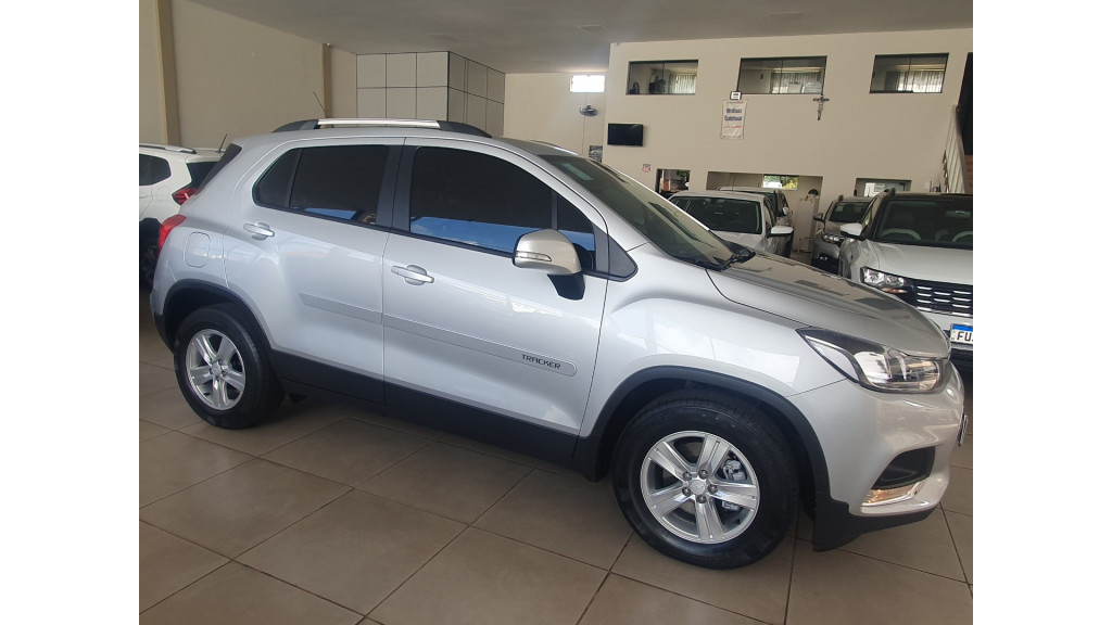 Tracker 1.0 4P FLEX TURBO LT AUTOMÁTICO