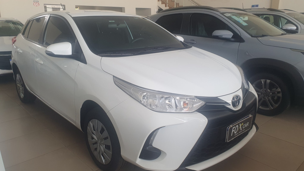 TOYOTA Yaris Hatch 1.5 16V 4P FLEX XL PLUS CONNECT MULTIDRIVE AUTOMÁTICO CVT