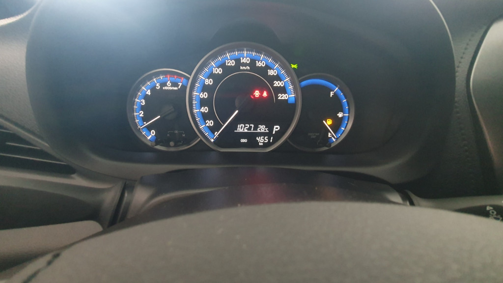 TOYOTA Yaris Hatch 1.5 16V 4P FLEX XL PLUS CONNECT MULTIDRIVE AUTOMÁTICO CVT