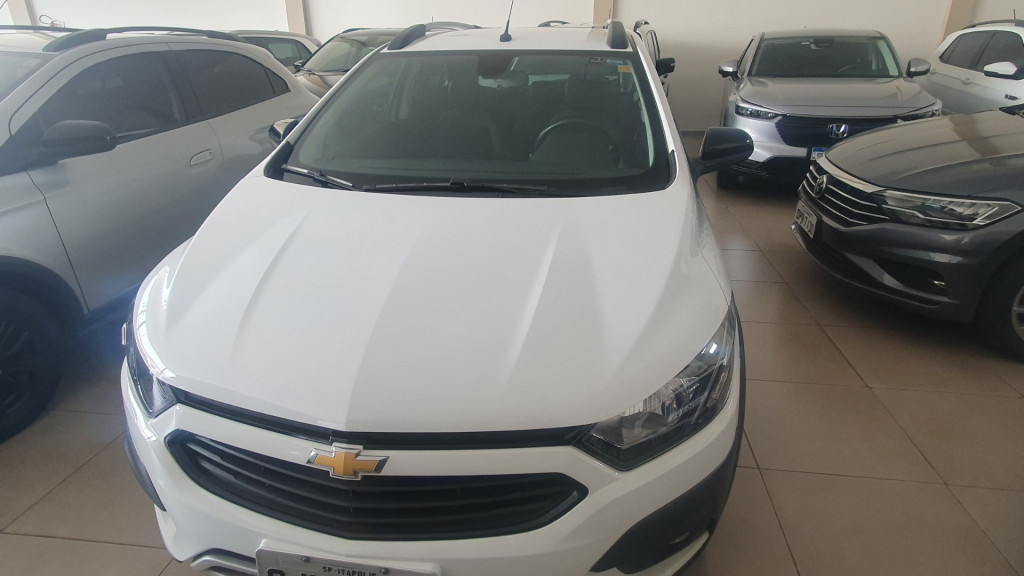 Onix Hatch 1.4 4P FLEX ACTIV AUTOMÁTICO