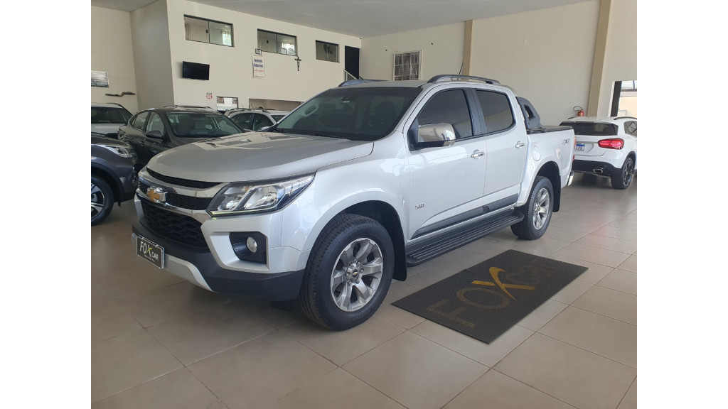 S10 2.8 16V LTZ CABINE DUPLA 4X4 TURBO DIESEL AUTOMÁTICO