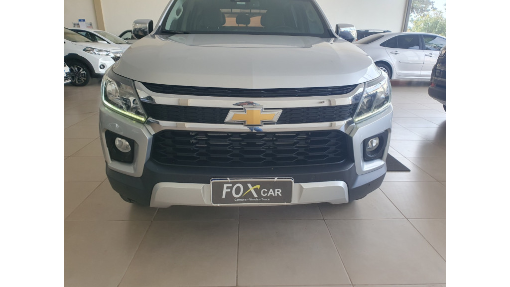 S10 2.8 16V LTZ CABINE DUPLA 4X4 TURBO DIESEL AUTOMÁTICO