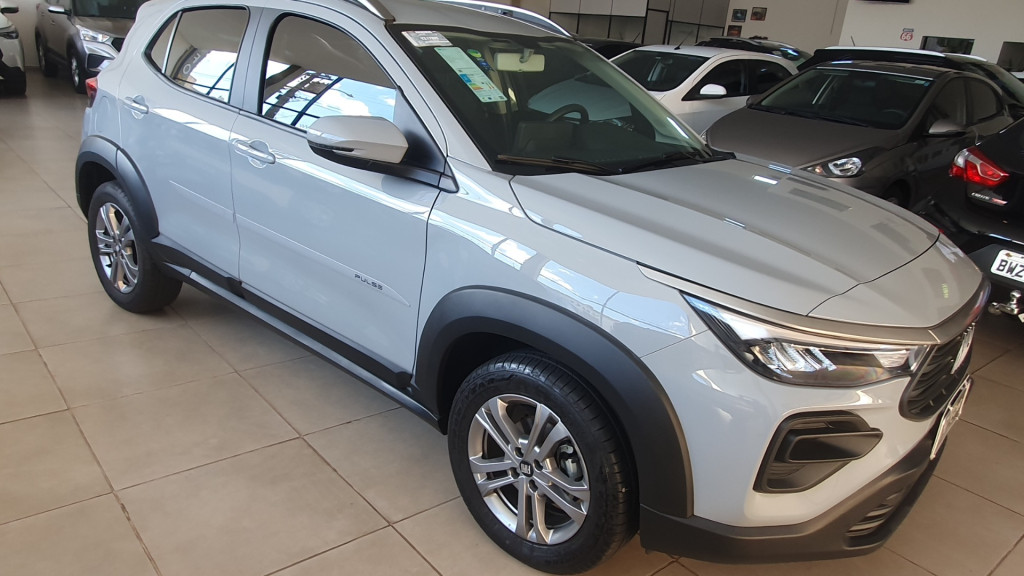 FIAT Pulse 1.3 16V 4P FLEX DRIVE AUTOMÁTICO CVT