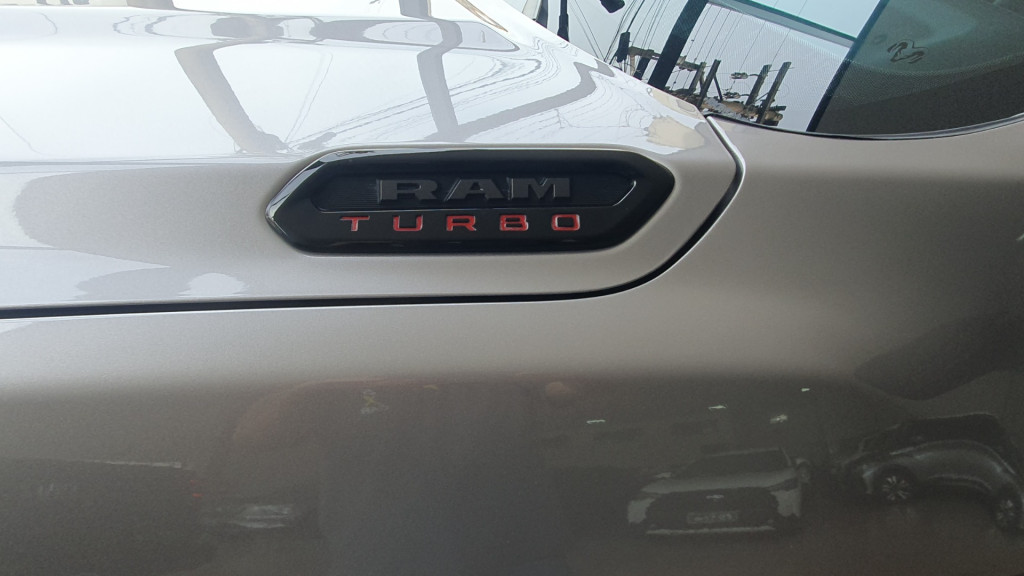 Rampage 2.0 4P TURBO DIESEL REBEL 4X4 AUTOMÁTICO