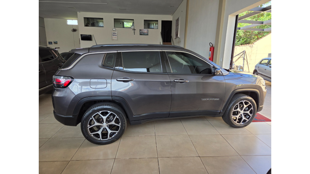 JEEP Compass 1.3 16V 4P FLEX LONGITUDE T270 TURBO AUTOMÁTICO